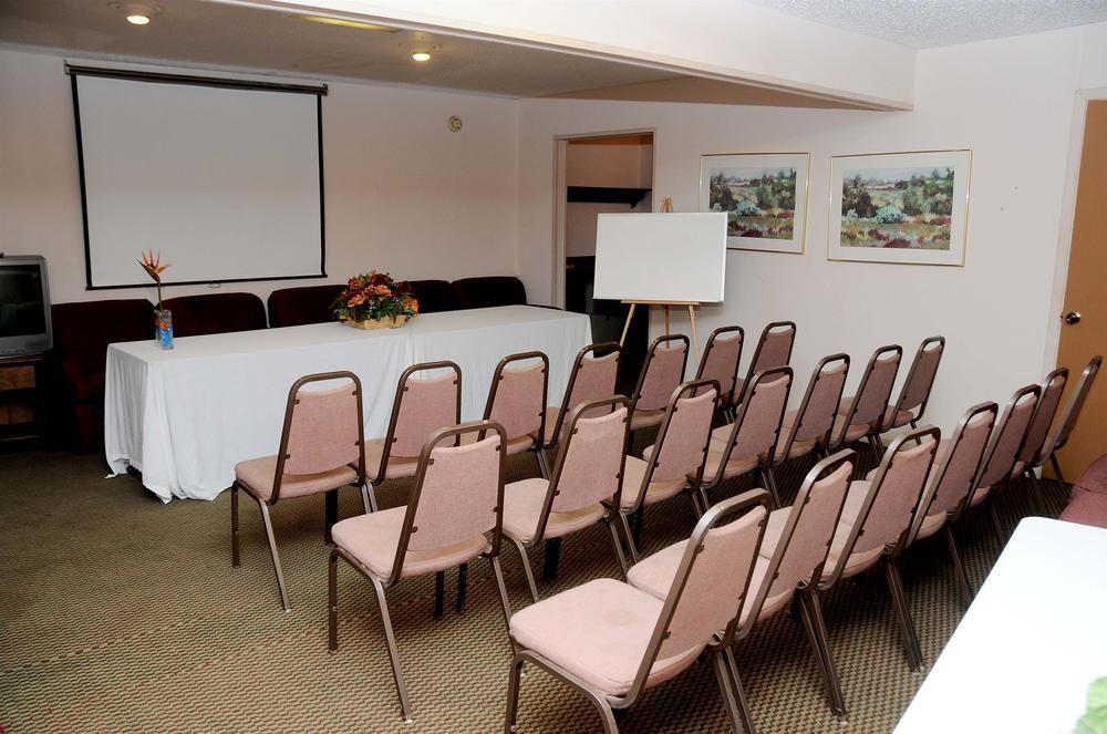 Economy Inn & Suites دينتون المظهر الخارجي الصورة
