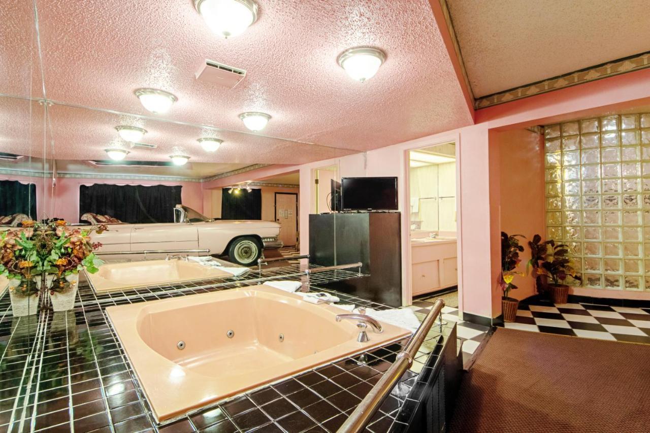 Economy Inn & Suites دينتون المظهر الخارجي الصورة